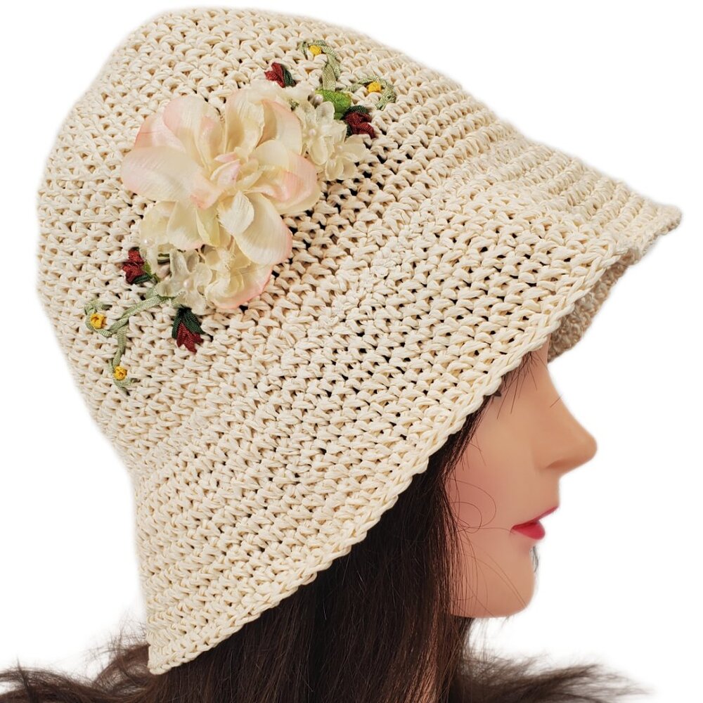 Women's Straw Bucket Hat Foldable Beige Sun Cap Flower Applique Floral Beach 21"